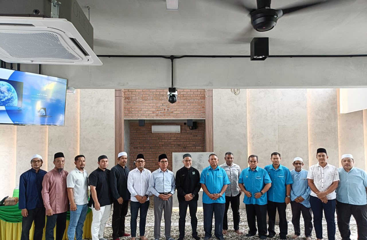 Majlis Penyerahan Projek Pembinaan Surau Ar-Rijal, Taman Merbau Jaya